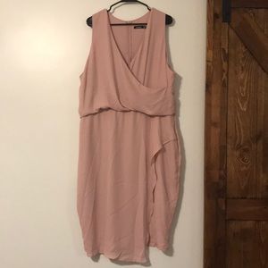 Sleeveless midi dress